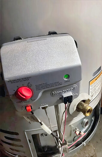 https://highwycombehotwater.com.au/uploads/2025/06/electric-hot-water-system-76652.jpg