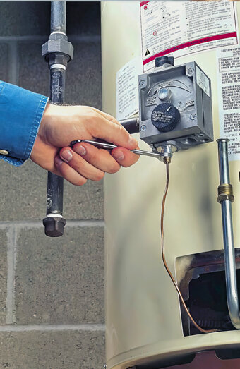 https://highwycombehotwater.com.au/uploads/2025/06/gas-hot-water-system-16511.jpg