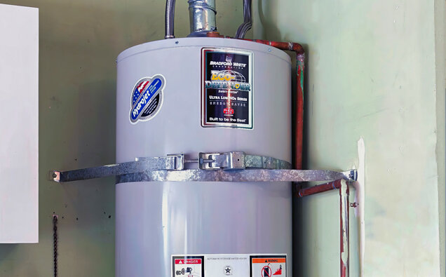 https://highwycombehotwater.com.au/uploads/2025/06/gas-hot-water-system-30845.jpg